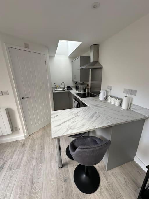 Whitsun Studio - Brand New Listing! Bristol Exteriör bild